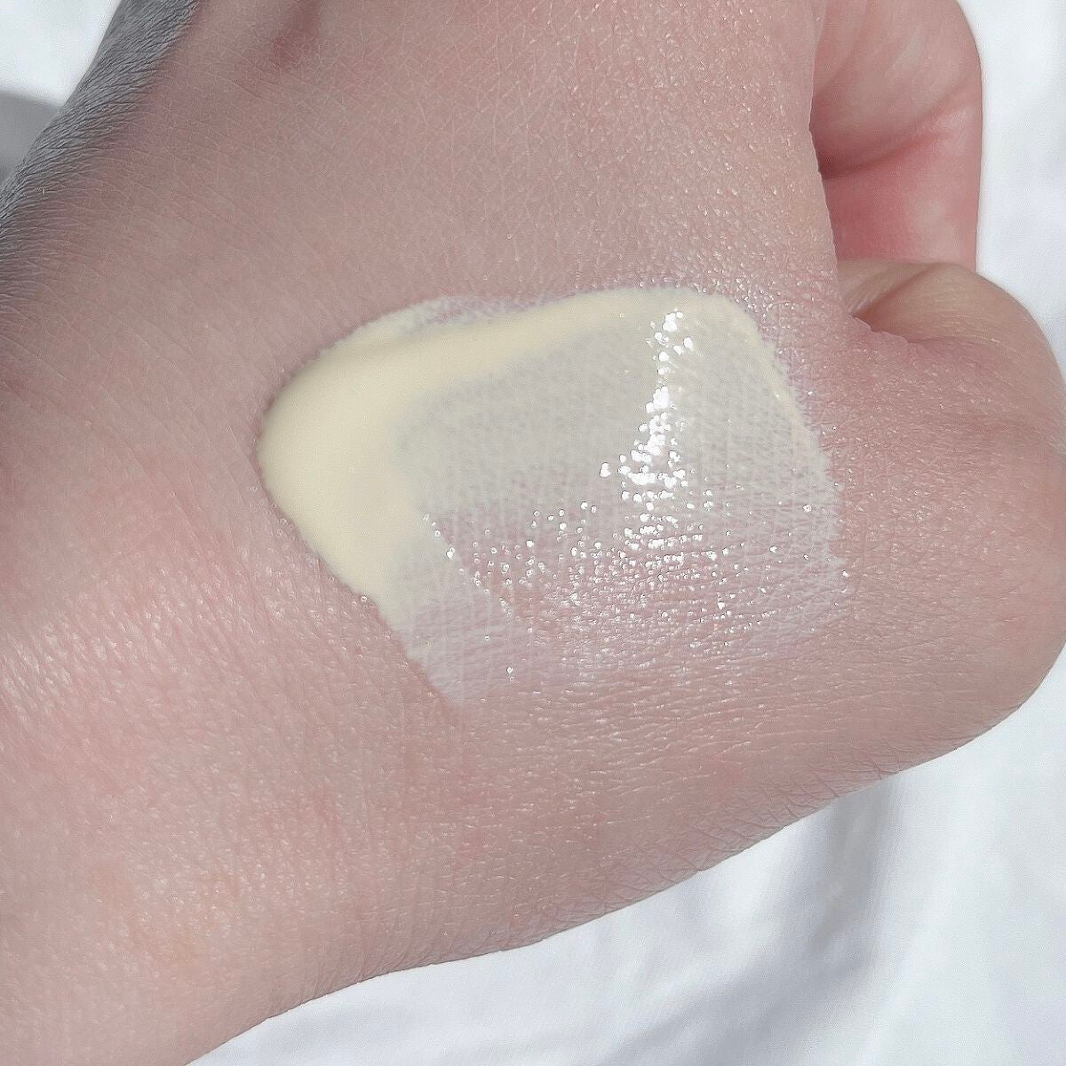 インテンシブ セラム ラディアンス プライマー/BOBBI BROWN/化粧下地を使ったクチコミ(4枚目)