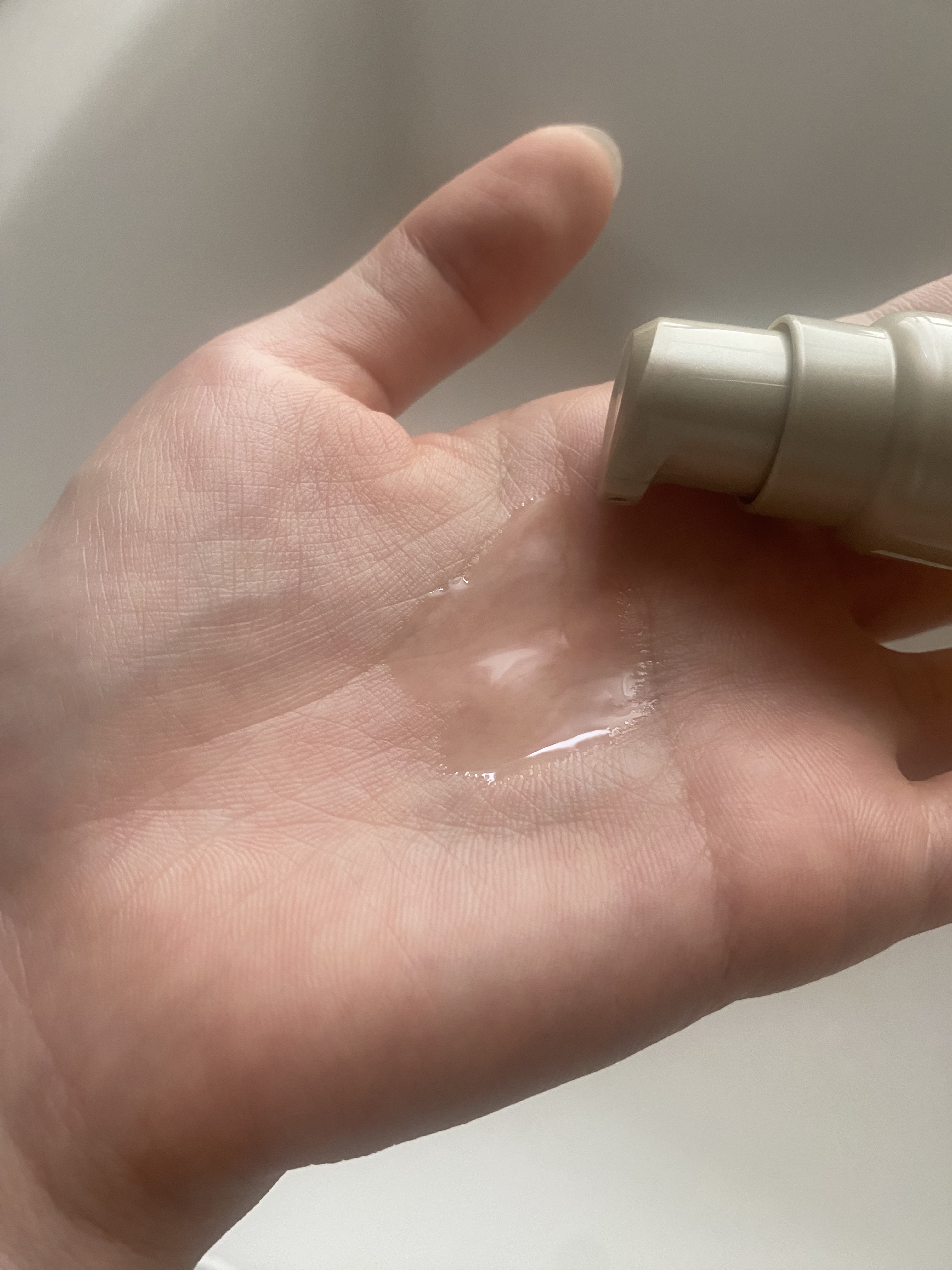 CCオイル/エッセンシャル/ヘアオイルを使ったクチコミ（2枚目）