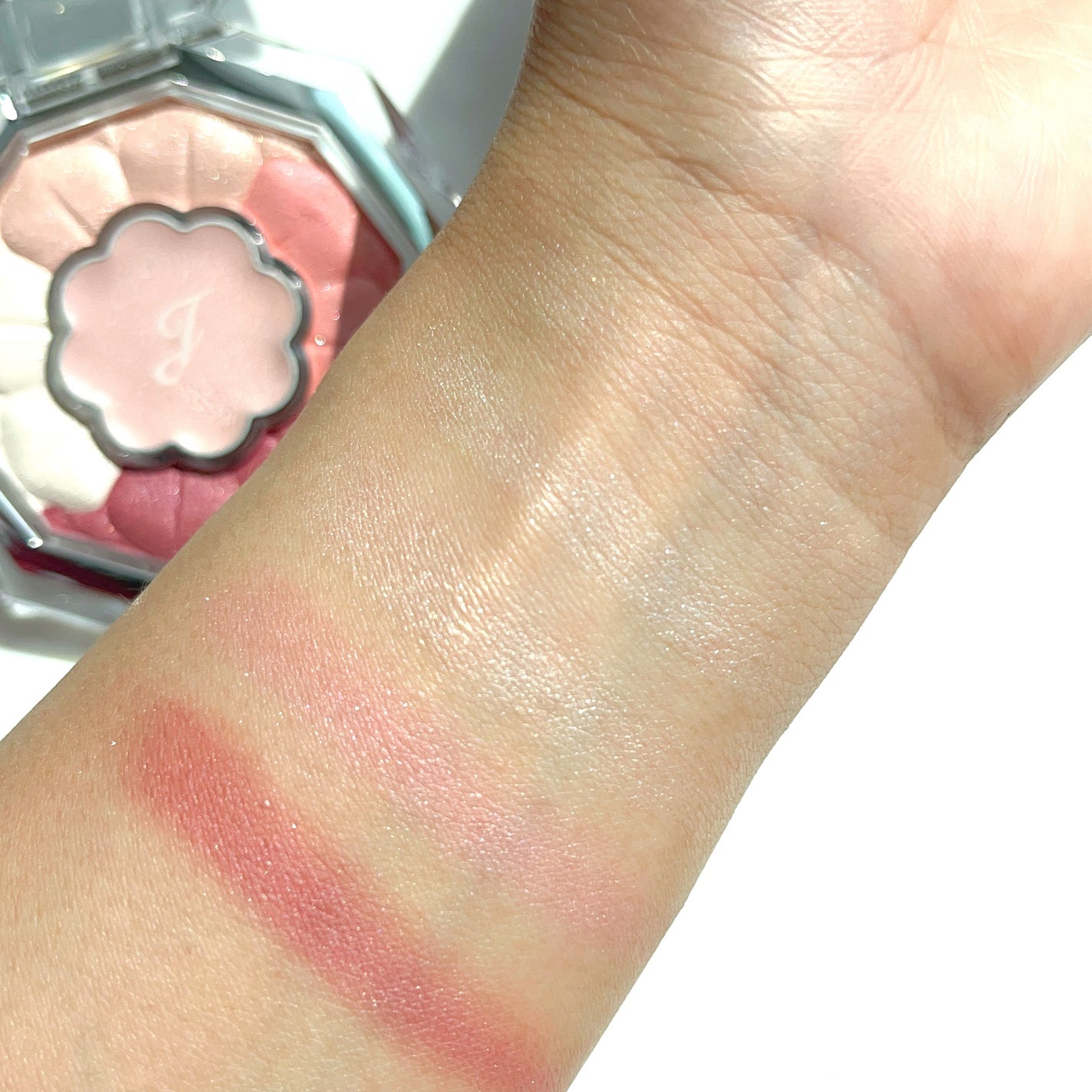 ジルスチュアート ブルームクチュール アイズ/JILL STUART/アイシャドウパレットを使ったクチコミ(5枚目)