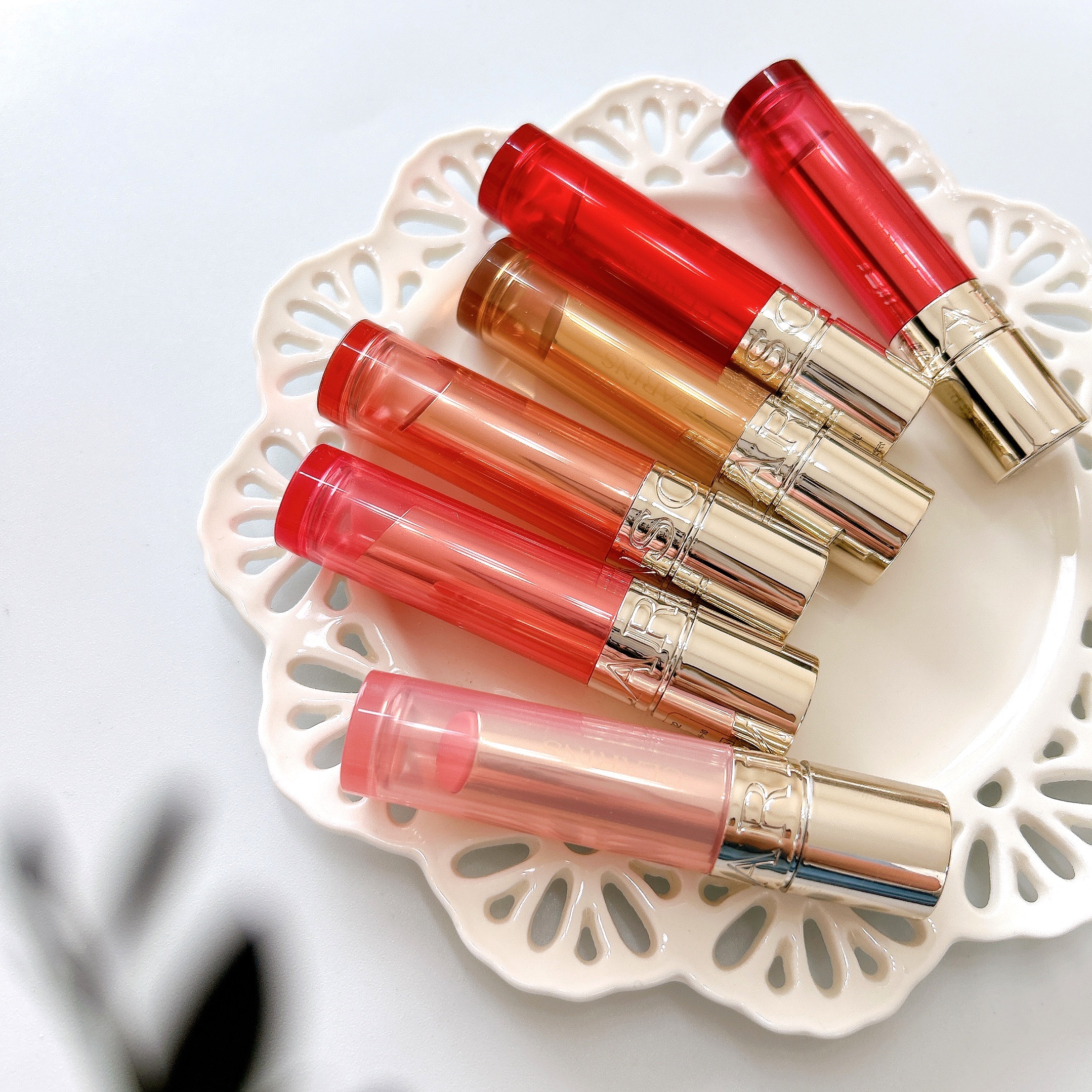 リップ オイル バーム 06. フィグ/CLARINS/リップバームを使ったクチコミ（2枚目）