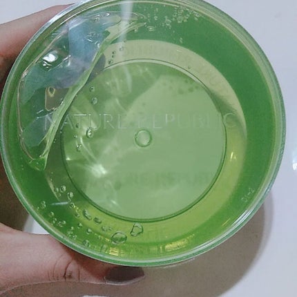 マイルド&モイスチャーアロエジェル/ネイチャーリパブリック/ボディローションを使ったクチコミ(2枚目)