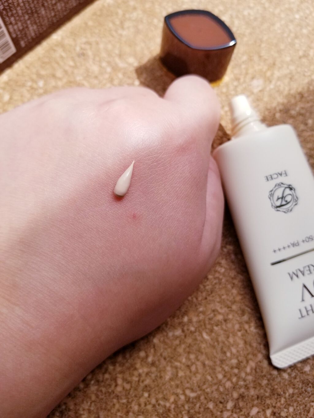 ブライトUVクリーム/Facee/日焼け止めクリームを使ったクチコミ（2枚目）