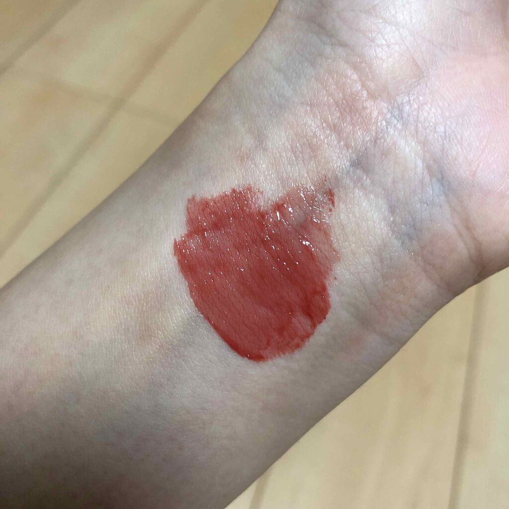 トーン ペタル エッセンス カラー バター/to/one/リップグロスを使ったクチコミ（2枚目）