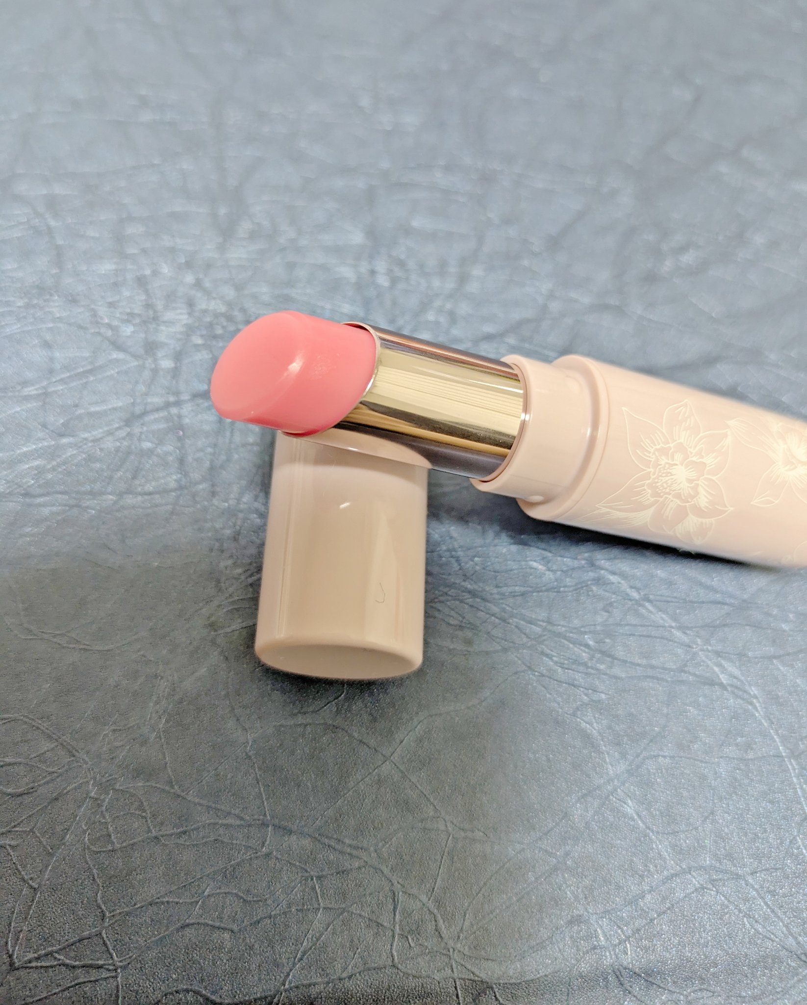 リップ スクラブ ＆ バーム/Visée/リップバームを使ったクチコミ（3枚目）