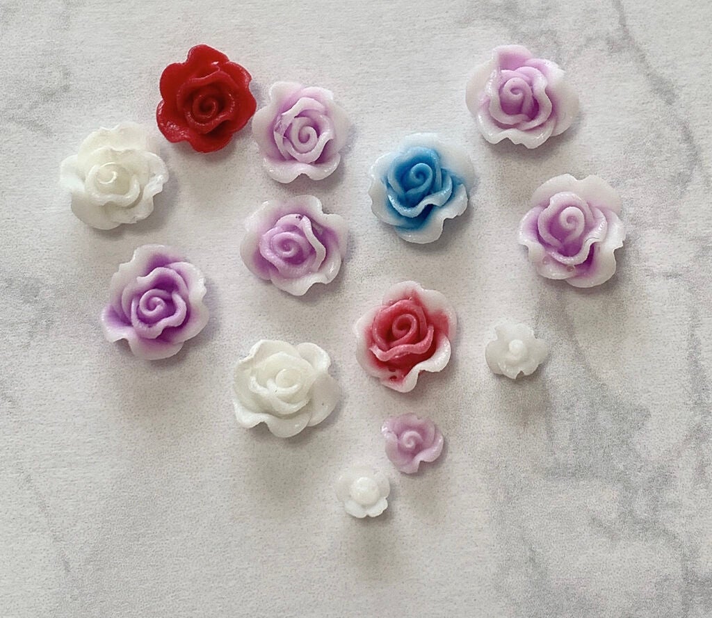 あいすみるくちゃん on LIPS 「ネイルパーツを作るシリコンモールドの紹介です!売っているお店は..」(3枚目)