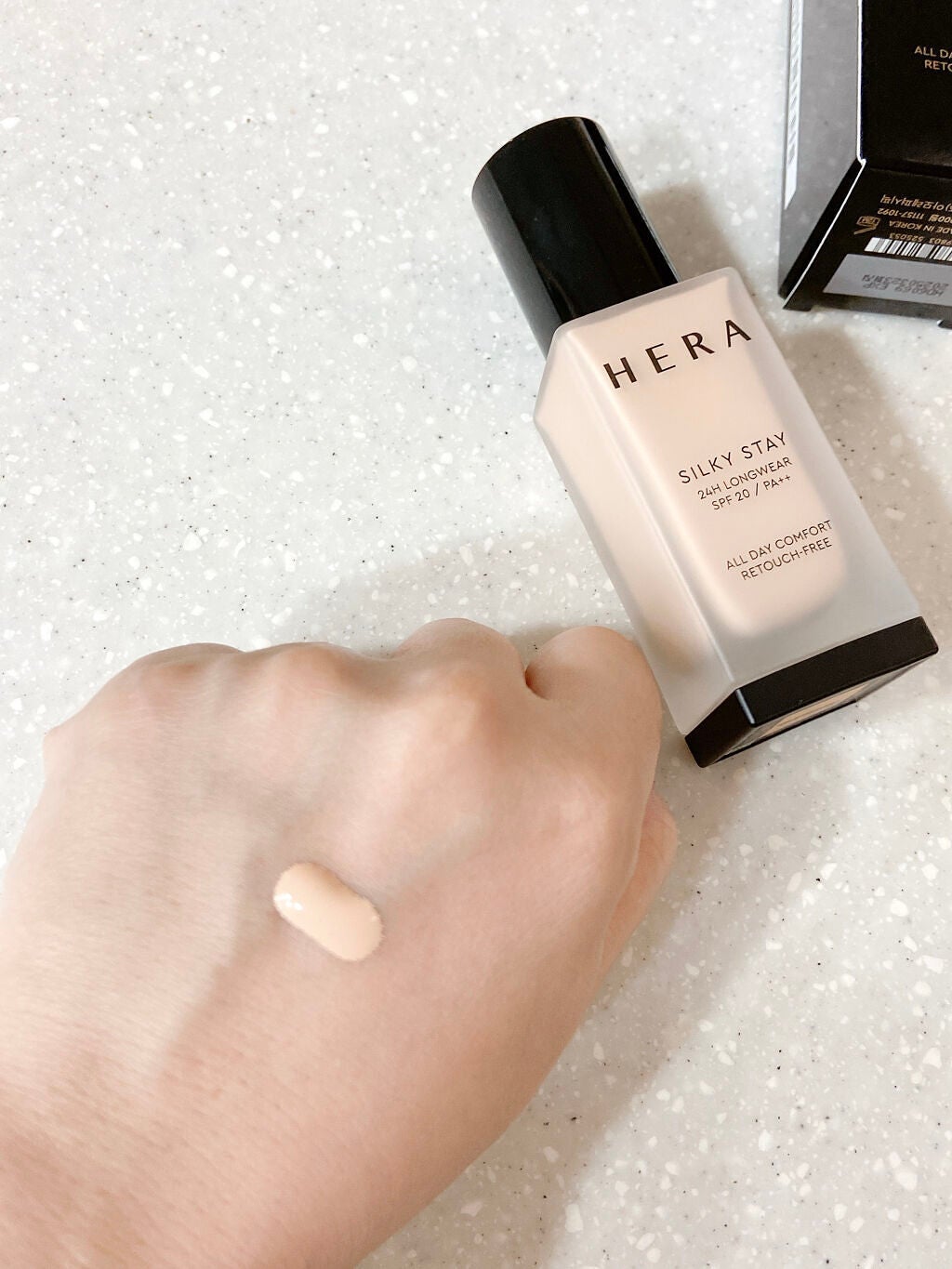 シルキーステイファンデーション/HERA/リキッドファンデーションを使ったクチコミ(3枚目)