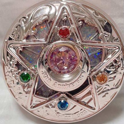 シャイニングムーンパウダー 30th Anniversary Edition/ミラクルロマンス/プレストパウダーを使ったクチコミ(2枚目)