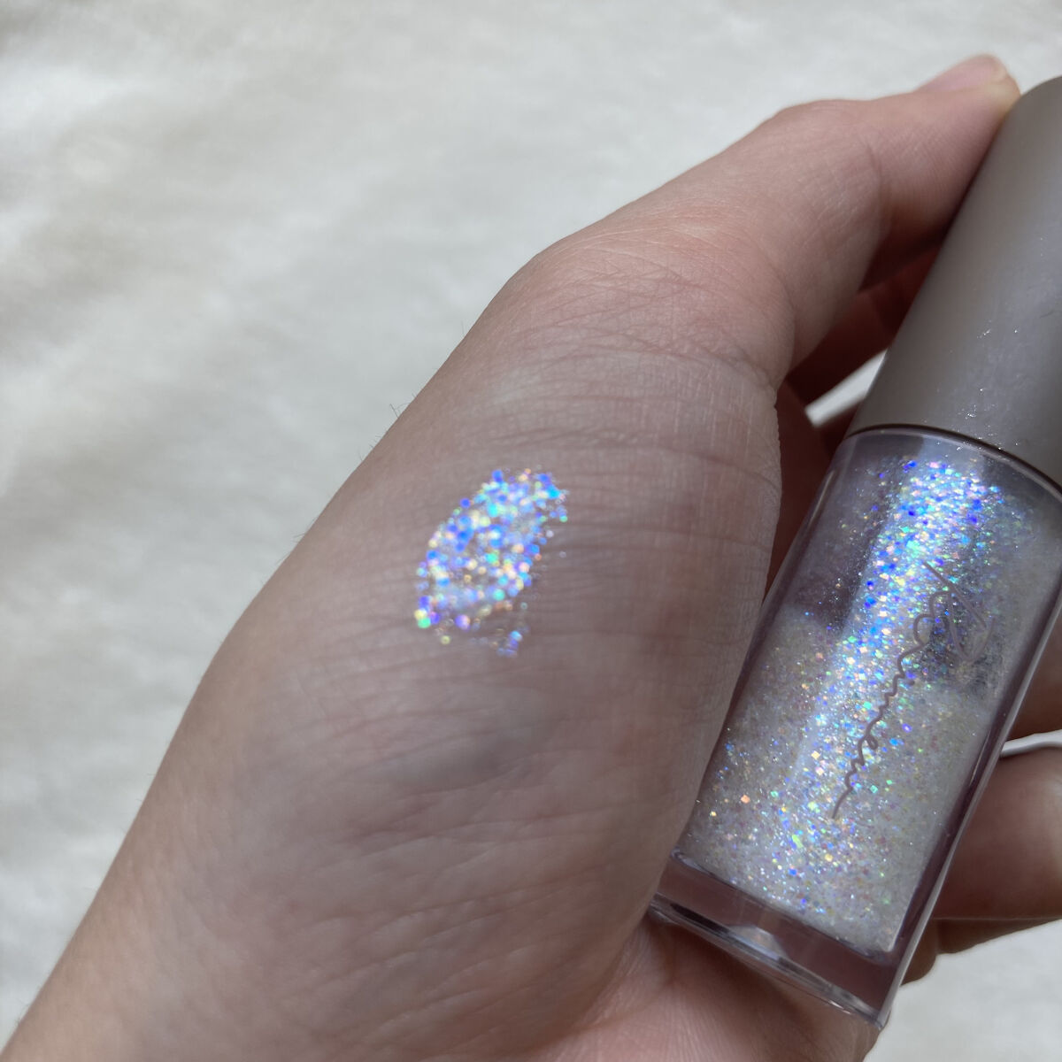 ピックミーアイズグリッター 01 ブライトミー/Ririmew/グリッターを使ったクチコミ（3枚目）