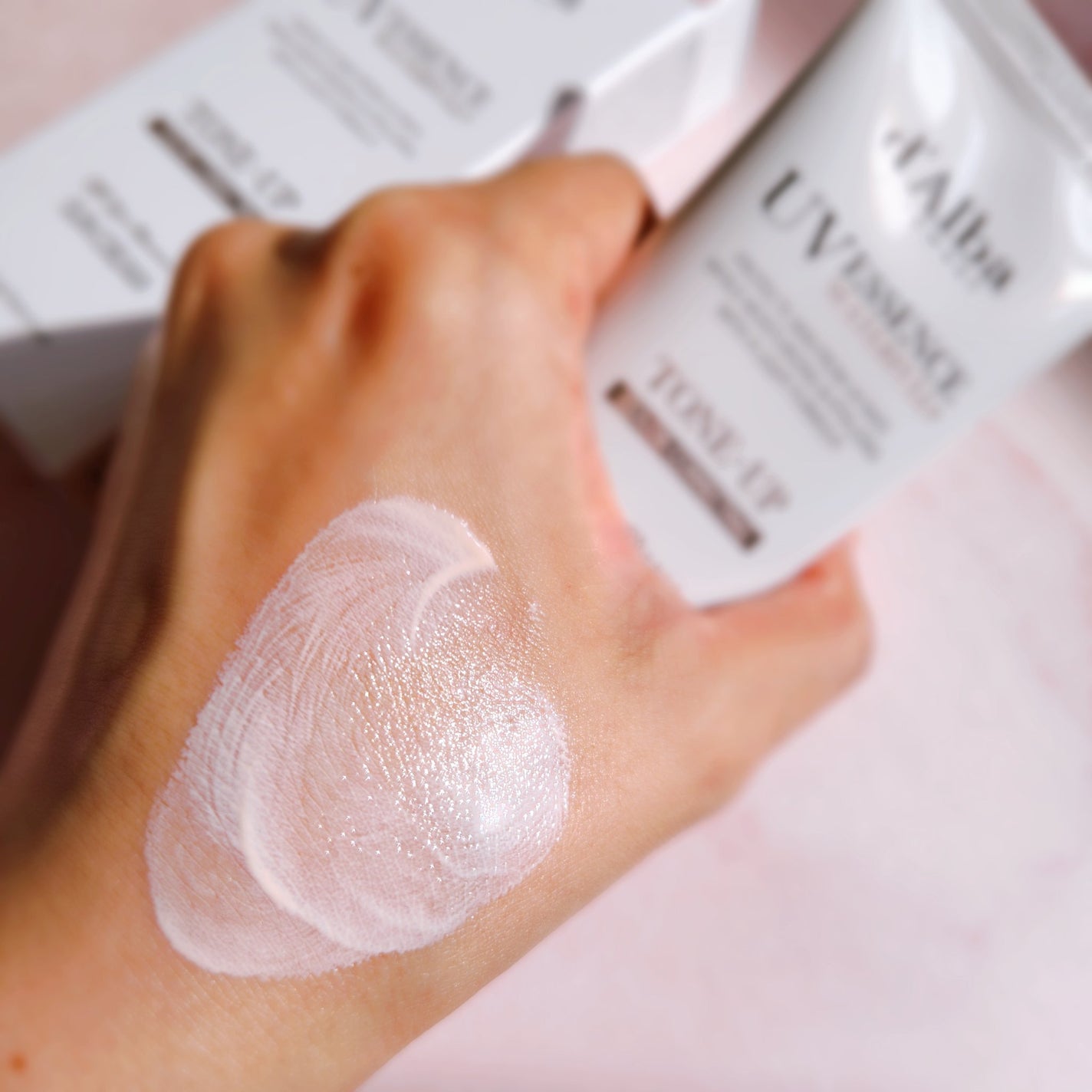 ウォータフルトーンアップサンクリーム/ダルバ/日焼け止めクリームを使ったクチコミ(5枚目)