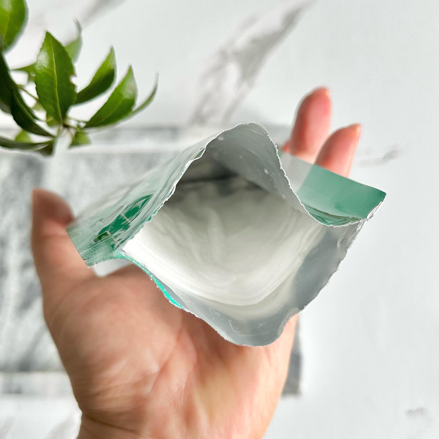 ピュアブラック アクアモイスチャー シートマスク/ALFACE+/シートマスク・パックを使ったクチコミ（3枚目）