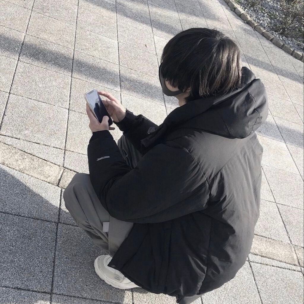 成瀬 on LIPS 「名前変えまーす中性的な名前とか中性的な名字とかぐぐったんだけど..」(1枚目)