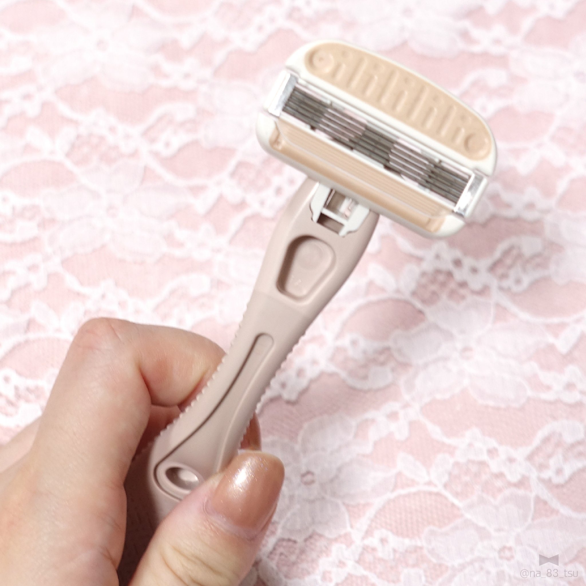 miness ボディ用カミソリ 替刃2個付/貝印/シェーバーを使ったクチコミ（3枚目）