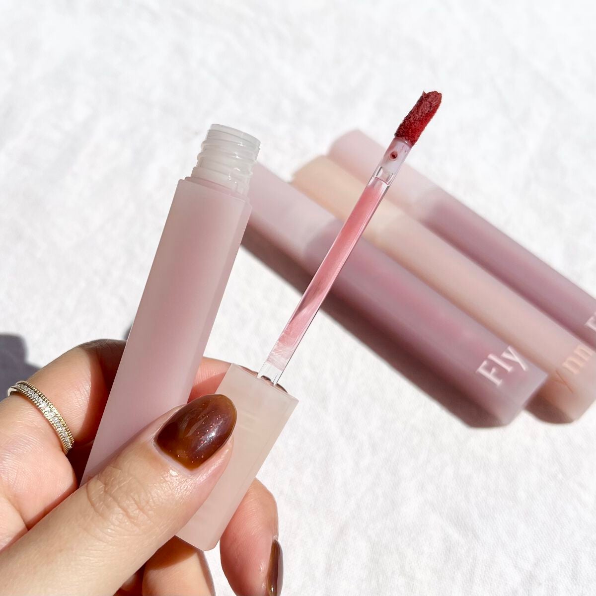 ブリーズベルベットティント/Flynn/リップティントを使ったクチコミ(6枚目)