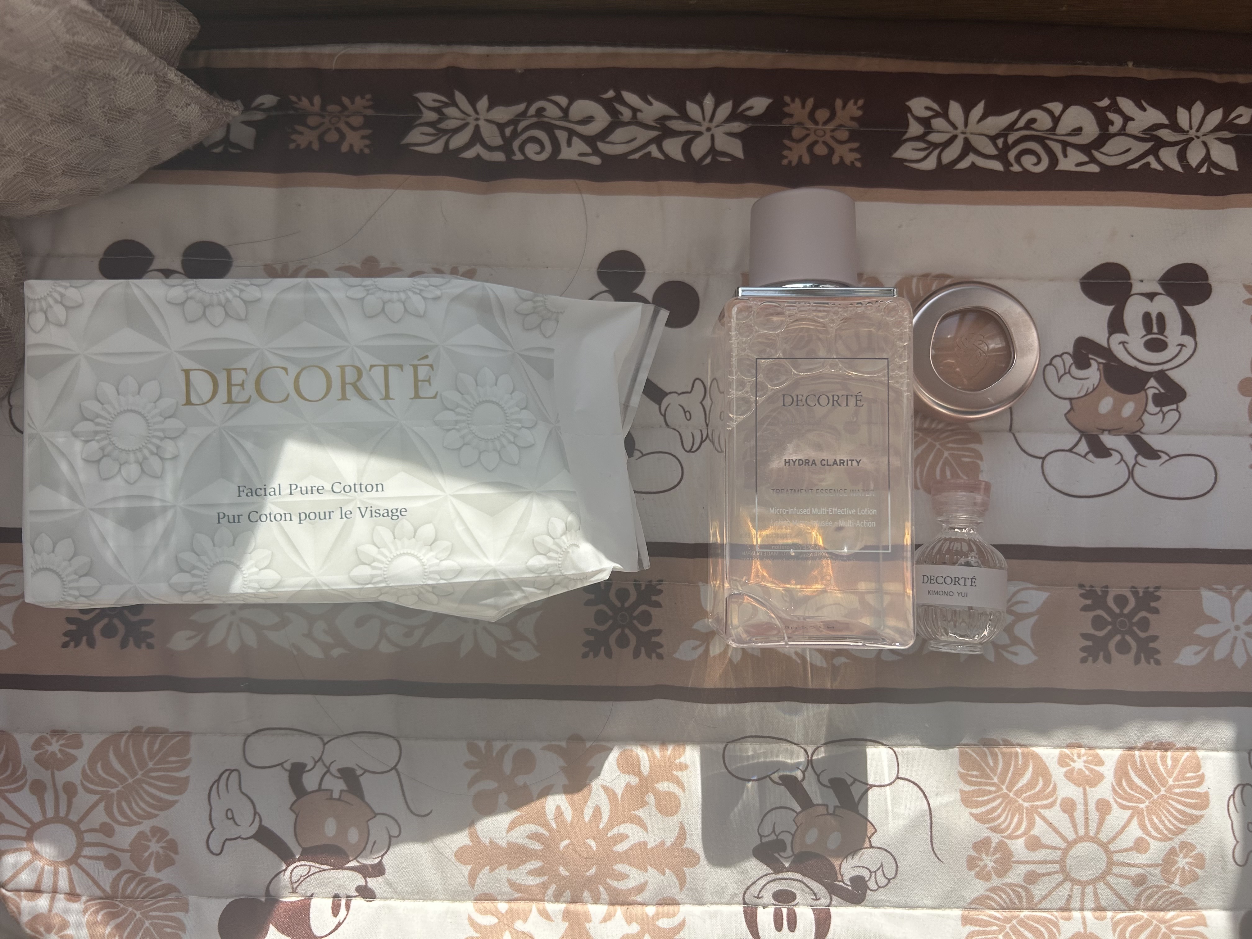 アイグロウジェム スキンシャドウ 29M vanilla chai/DECORTÉ/ジェル・クリームアイシャドウを使ったクチコミ（1枚目）