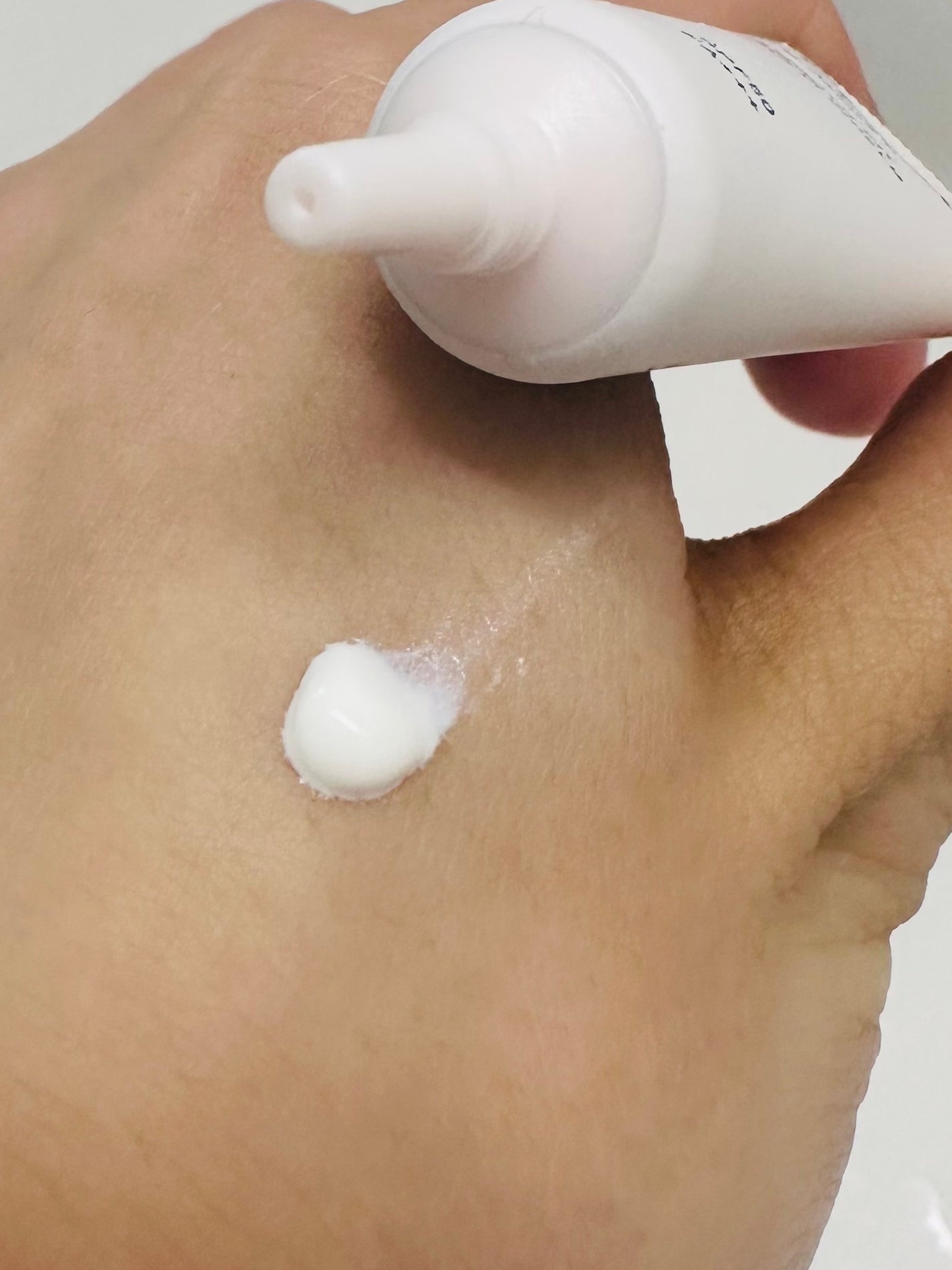 スムースフィット マルチシールド/cresc. by ASTALIFT/化粧下地を使ったクチコミ(4枚目)