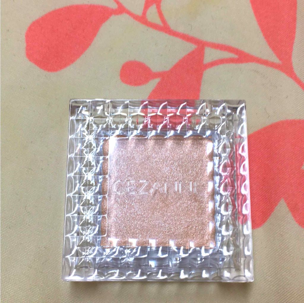 シングルカラーアイシャドウ/CEZANNE/単色アイシャドウを使ったクチコミ（1枚目）