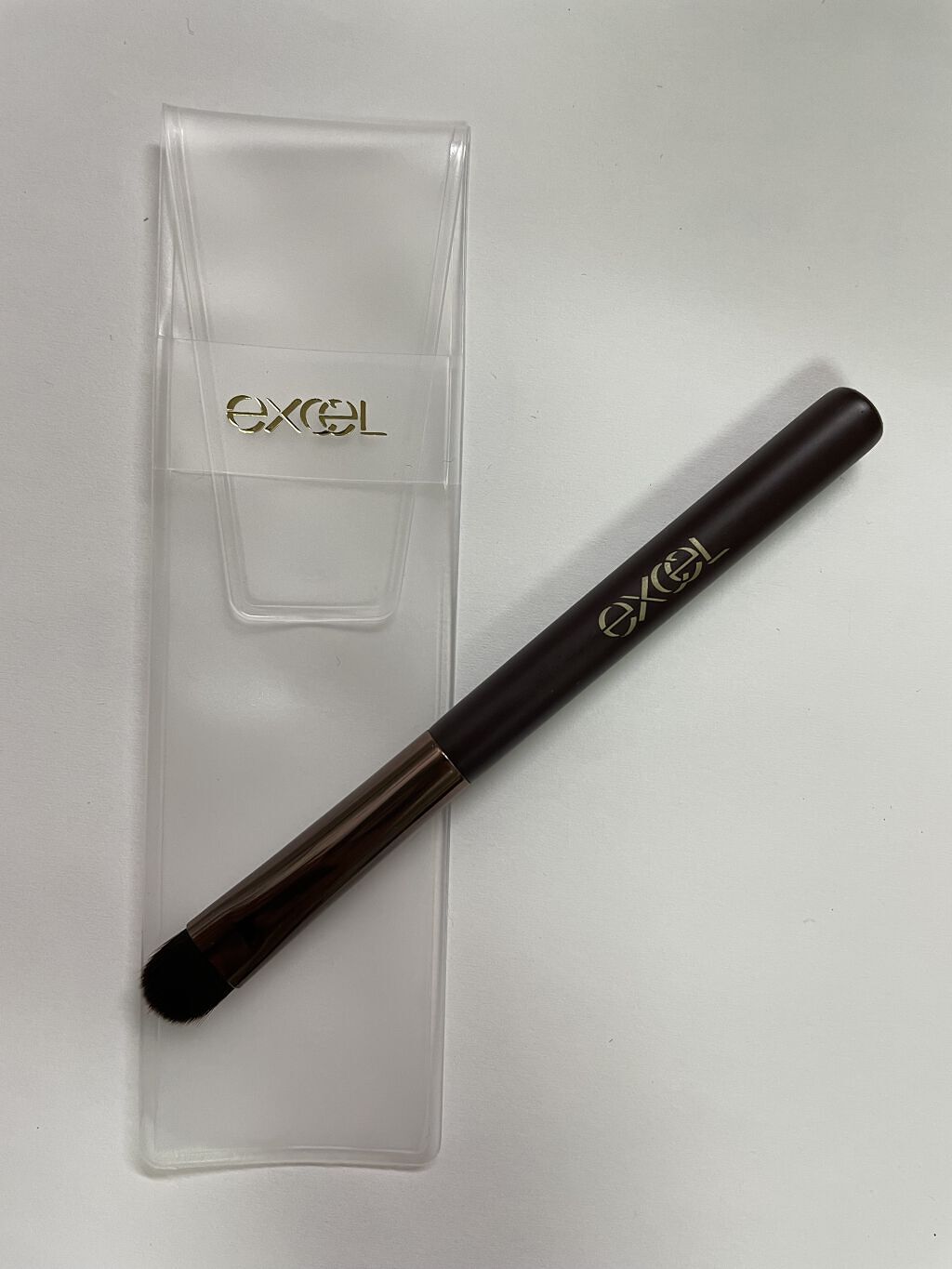 アイシャドウブラシ S/excel/メイクブラシを使ったクチコミ（2枚目）