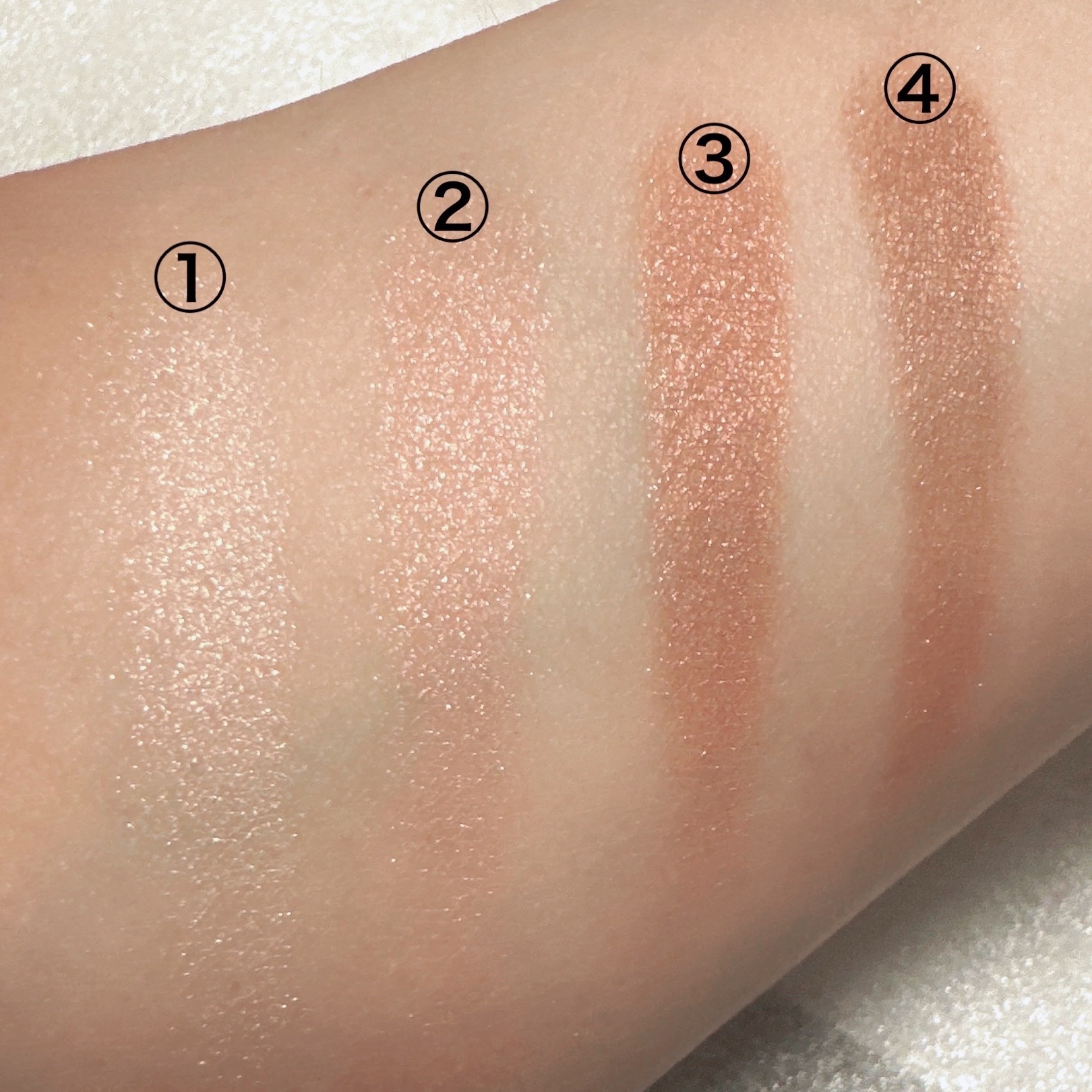 スキニーリッチシャドウ/excel/アイシャドウパレットを使ったクチコミ（3枚目）