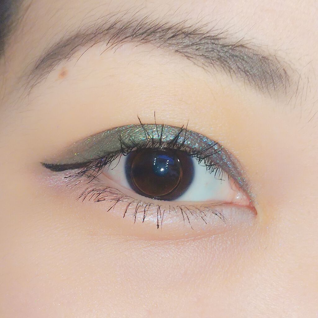 ColourPop Misunderstood Moody Colorful Eyeshadow Paletteのクチコミ「唐突にグリーンアイメイクをしたくなり、カラポのヴィランズパレットを引っ張り出してきました💚🦹
.....」（1枚目）