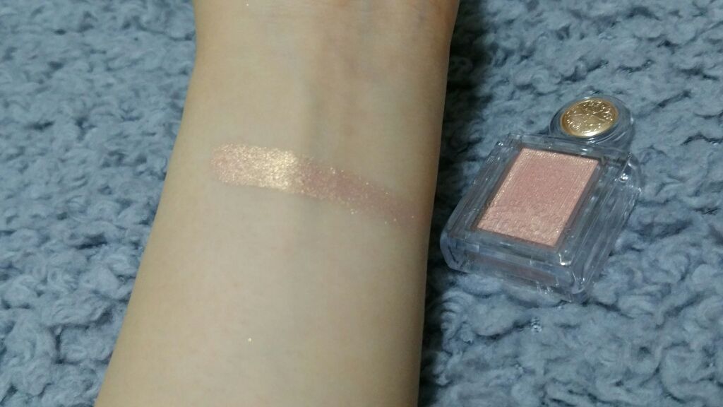 シャドーカスタマイズ/MAJOLICA MAJORCA/単色アイシャドウを使ったクチコミ（2枚目）