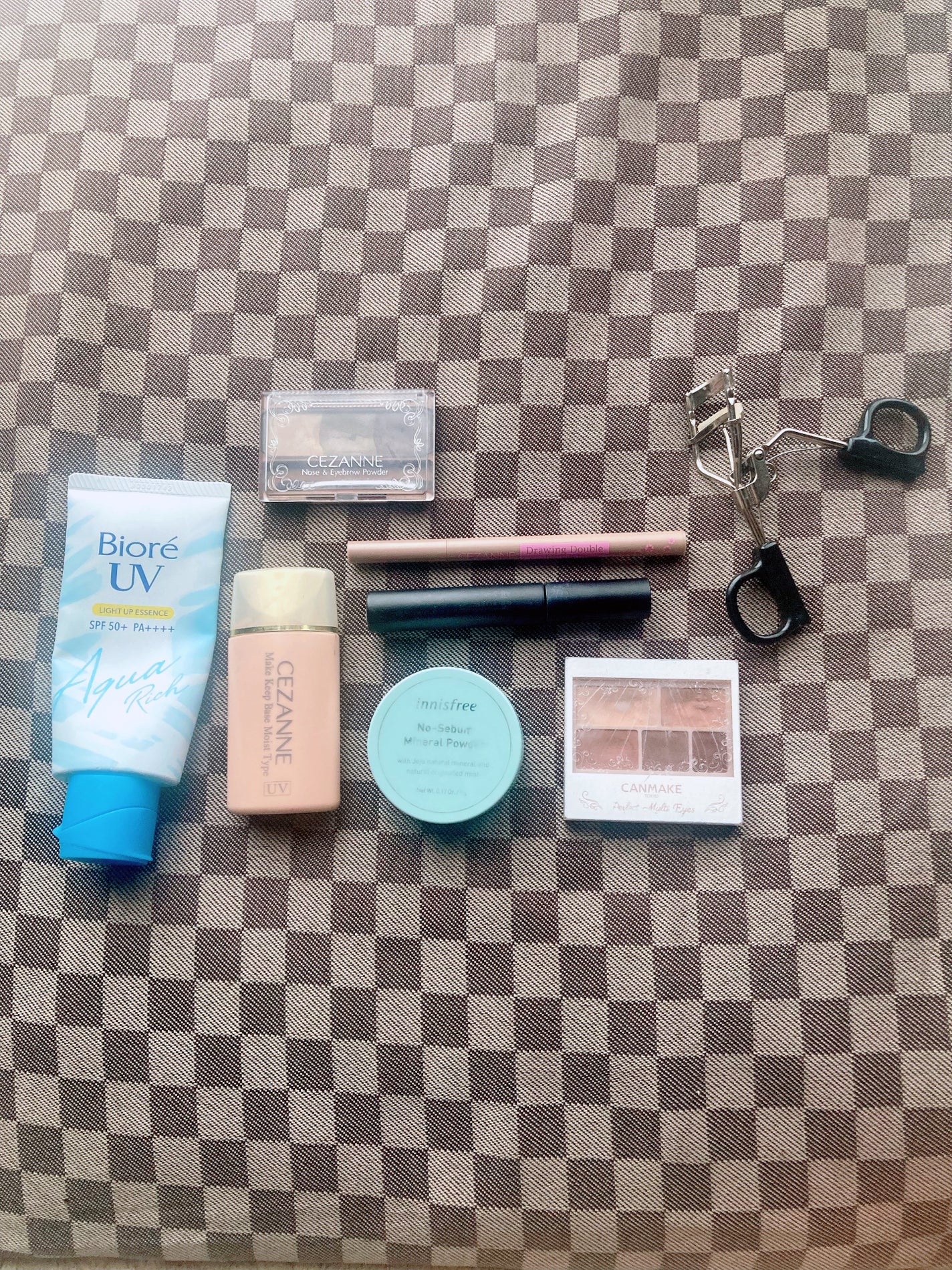 パーフェクトマルチアイズ/キャンメイク/アイシャドウパレットを使ったクチコミ(2枚目)