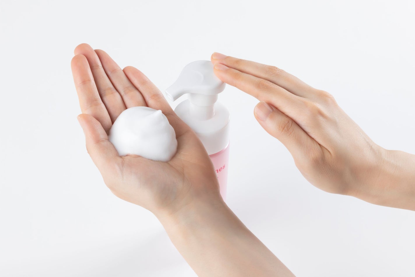 美カンヌ ピュアリッチ泡洗顔 美カンヌ化粧品