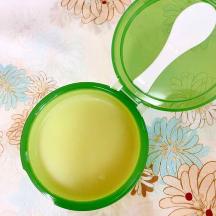 サンタマルシェ バームクレンジング グリーンティーのクチコミ「バームクレンジング自体初めて使うので、他との比較が出来ませんが凄く良いです!
抹茶の香りは結.....」(3枚目)