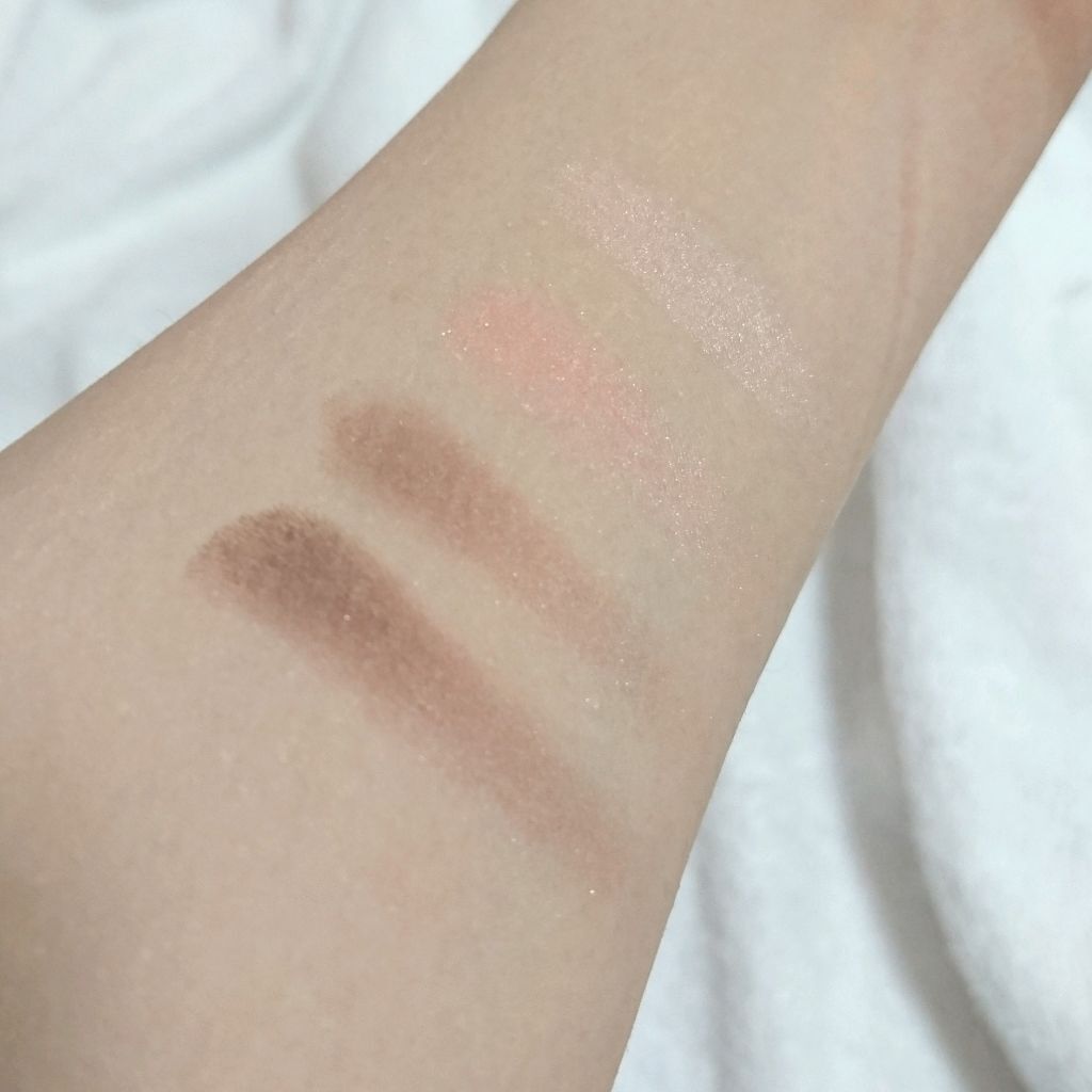 エアリータッチシャドウ/CEZANNE/アイシャドウパレットを使ったクチコミ（3枚目）