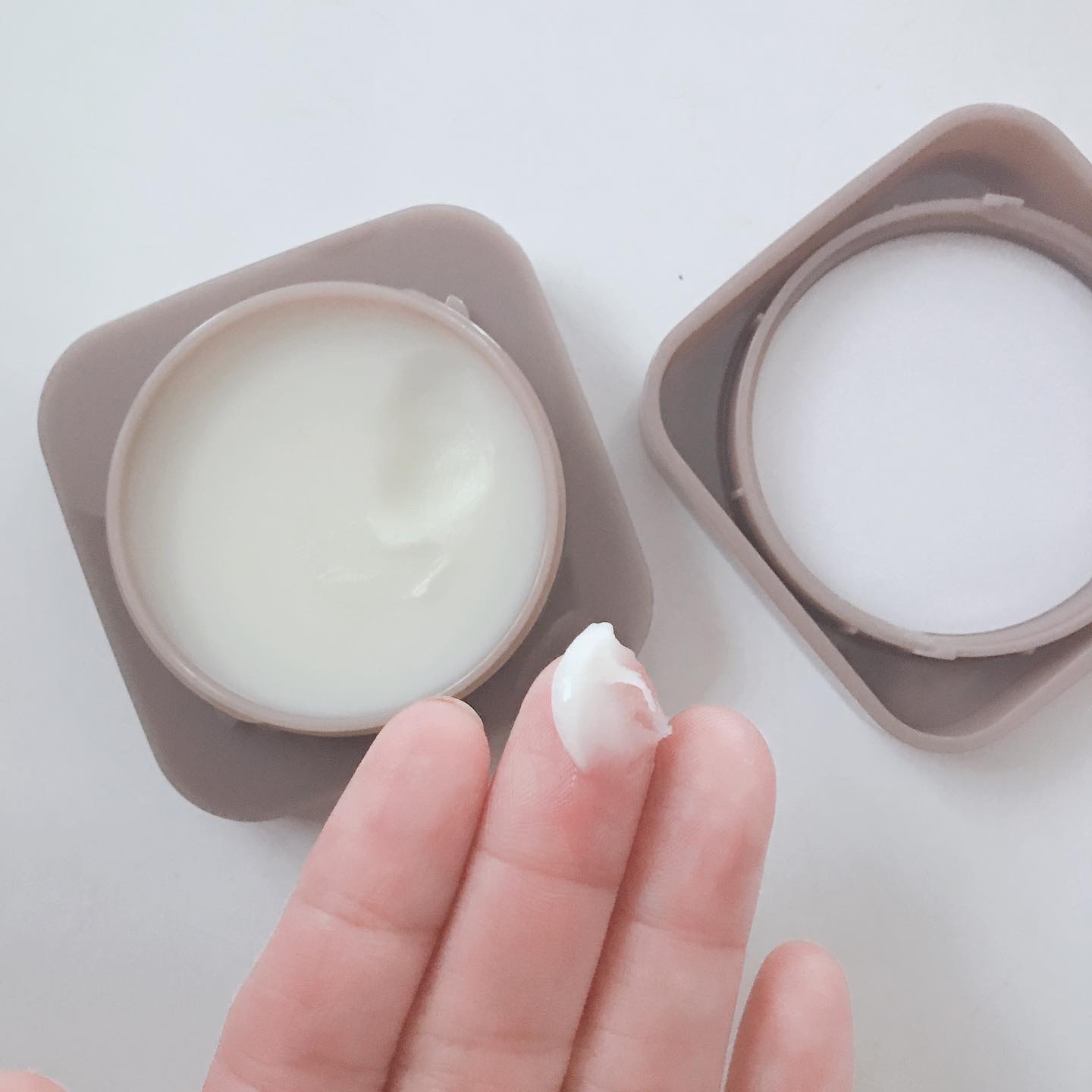 ラ・カスタ　プロフェッショナル プロフェッショナル スタイリング グロウリッチ バーム のクチコミ「ラ･カスタの美容室ブランド「ラ・カスタ プロフェッショナル」
美容室専売品の植物油ベースのヘア.....」（3枚目）