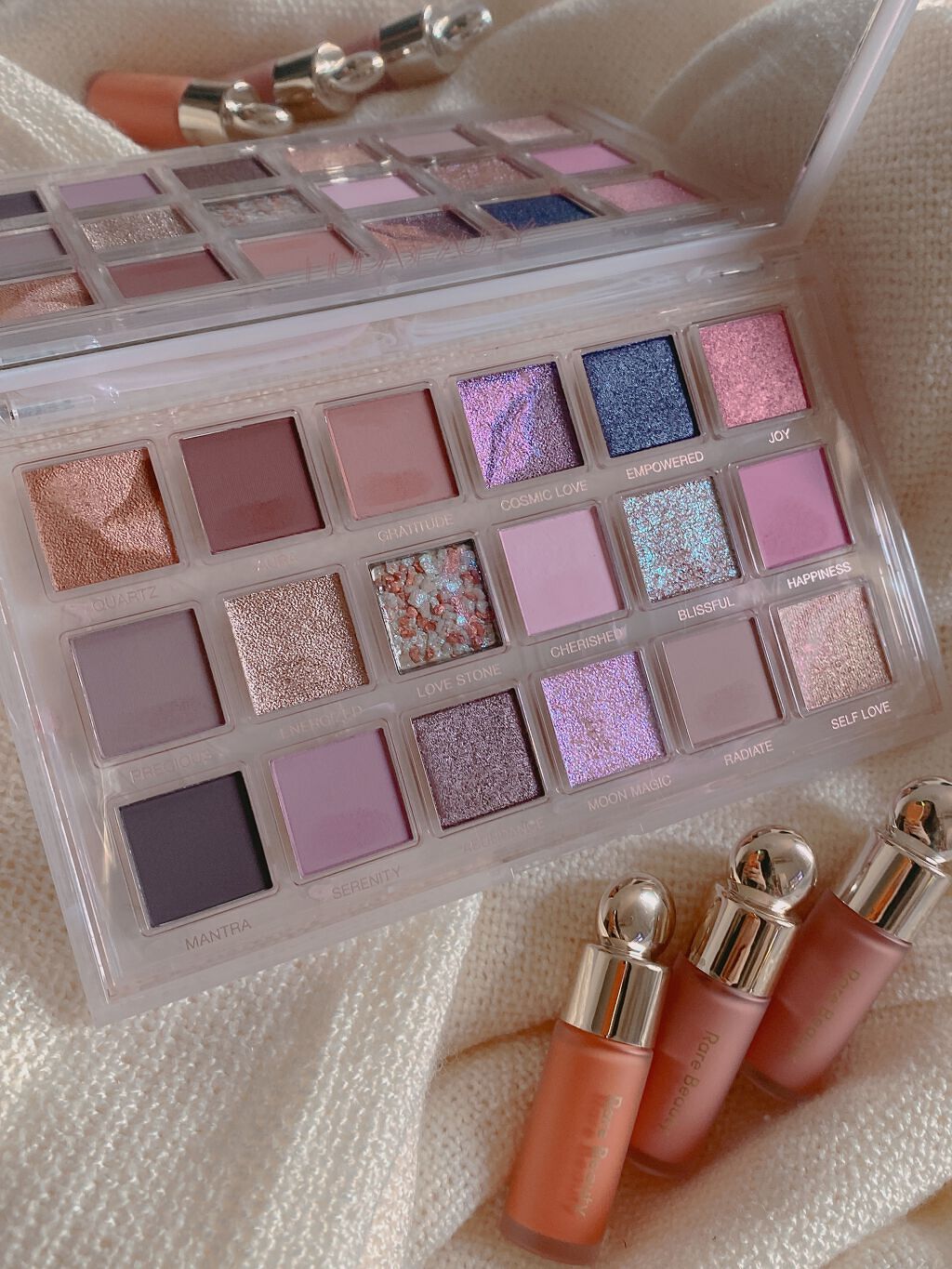 rose quartz /Huda Beauty/アイシャドウパレットを使ったクチコミ（2枚目）