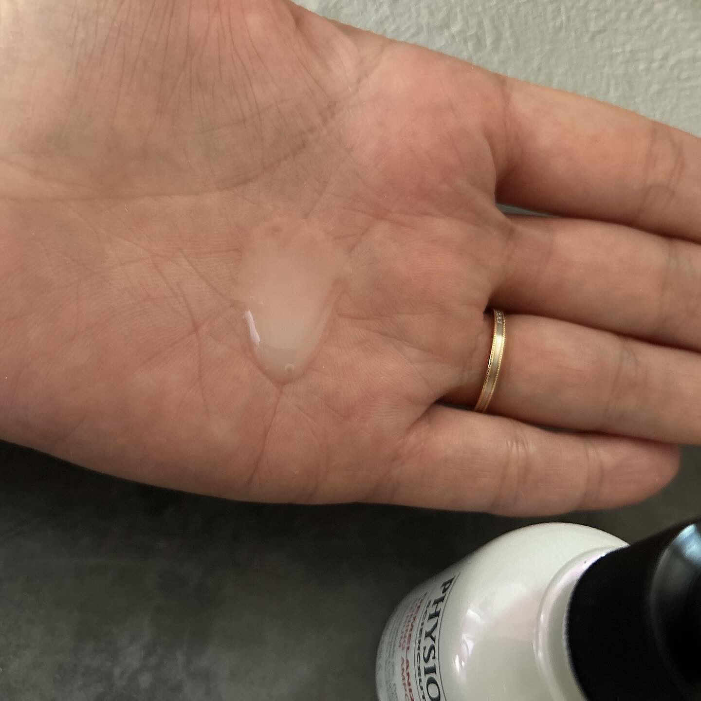 ディメラナイザートーニングアンプル/PHYSIOGEL/美容液を使ったクチコミ（3枚目）