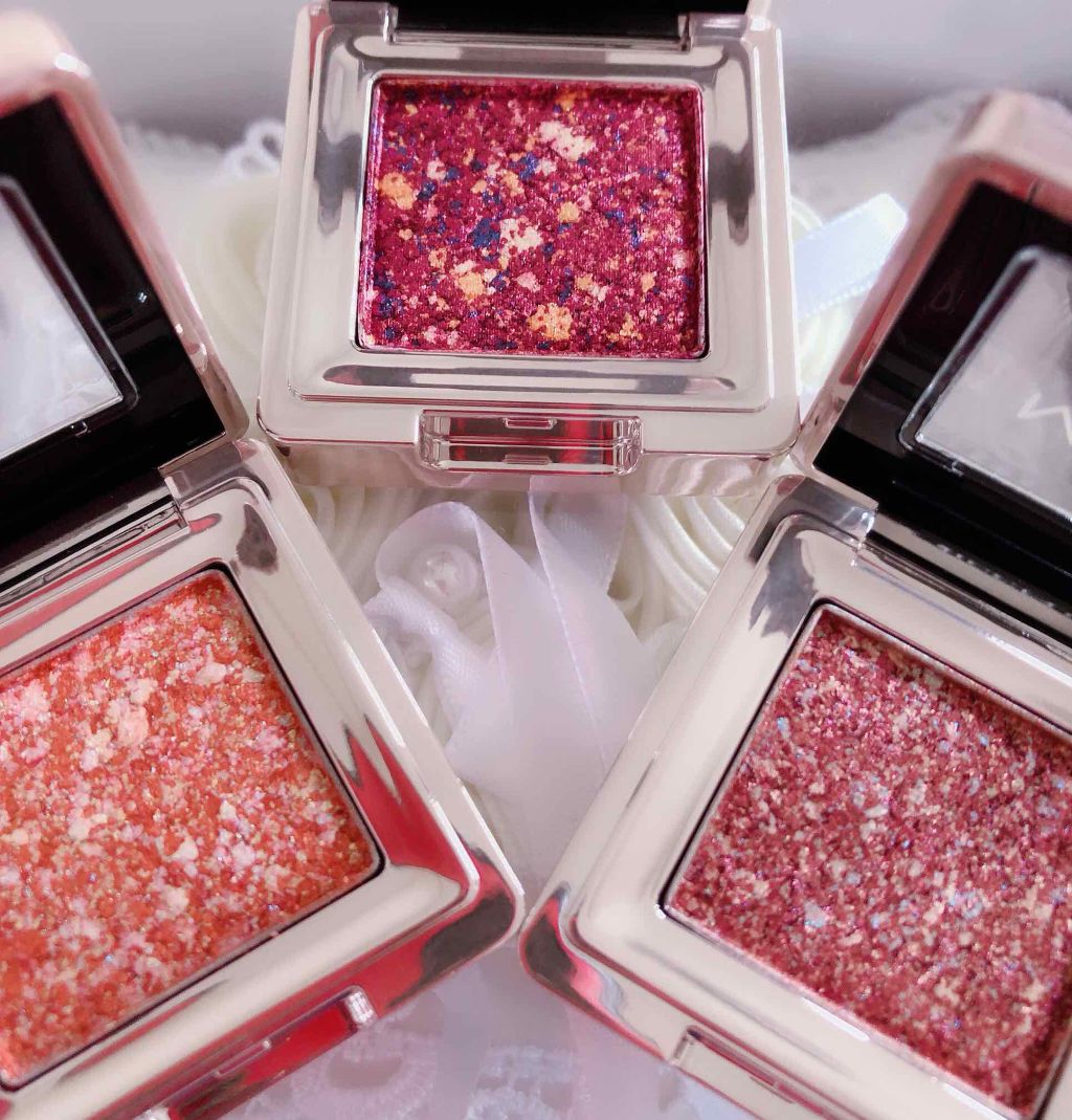 グリッタープリズム シャドウ/MISSHA/グリッターを使ったクチコミ(2枚目)