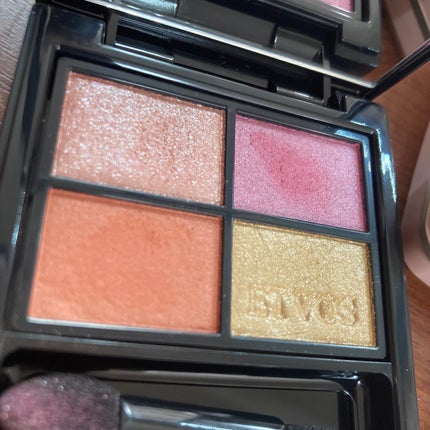 ミネラルクラッシィシャドー/エトヴォス/アイシャドウパレットを使ったクチコミ(4枚目)