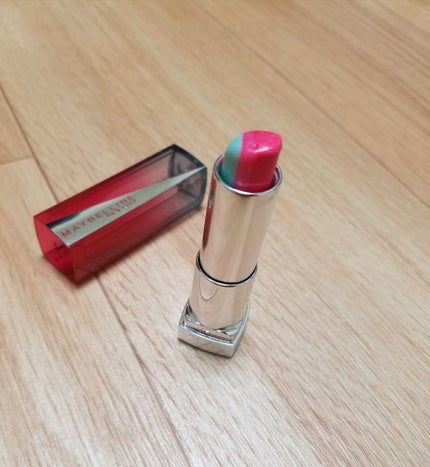 リップ フラッシュ ビッテン ストロボ/MAYBELLINE NEW YORK/口紅を使ったクチコミ(3枚目)