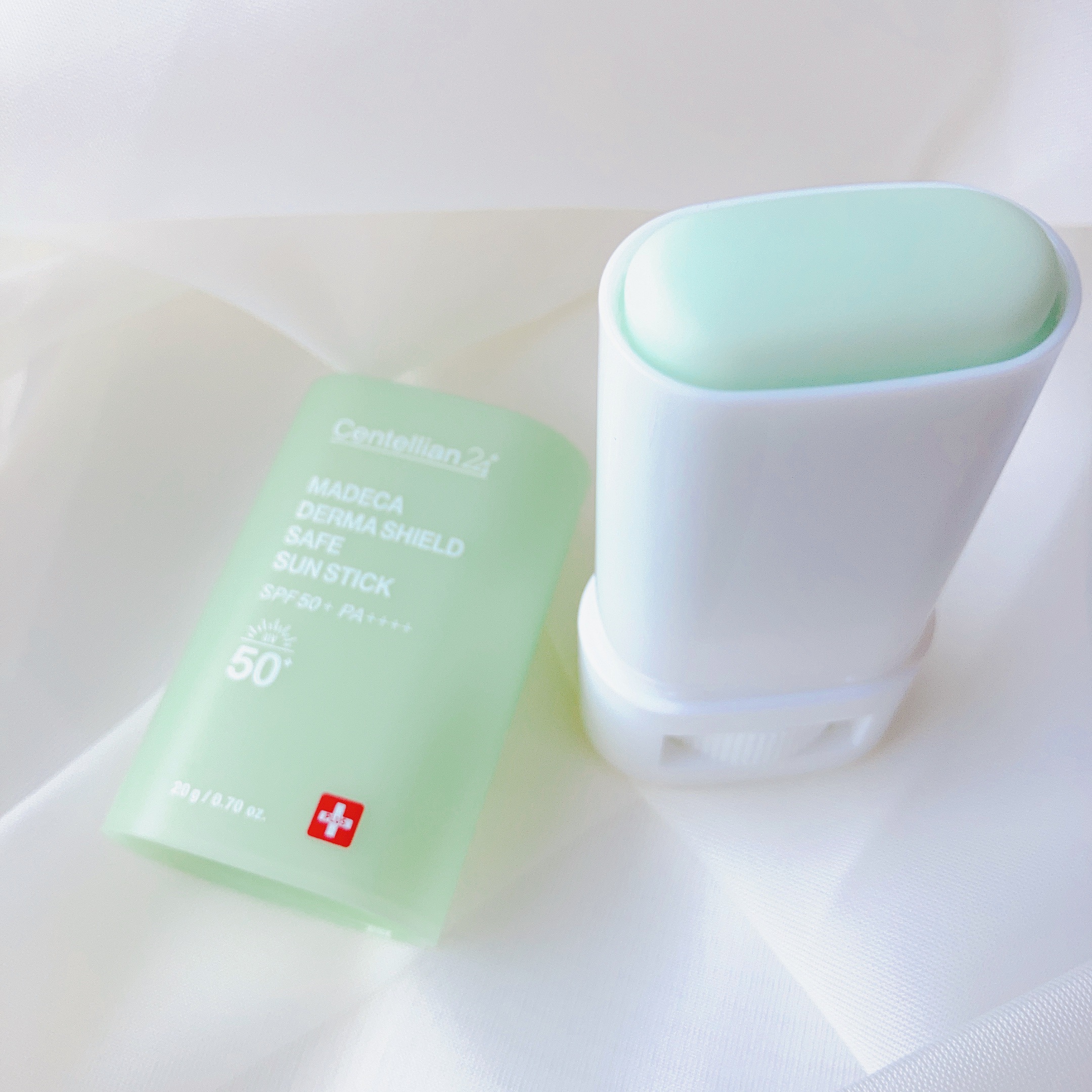 マデカダーマシールド セーフサンスティック（SPF50+ PA++++）/センテリアン24/日焼け止めスティックを使ったクチコミ（2枚目）