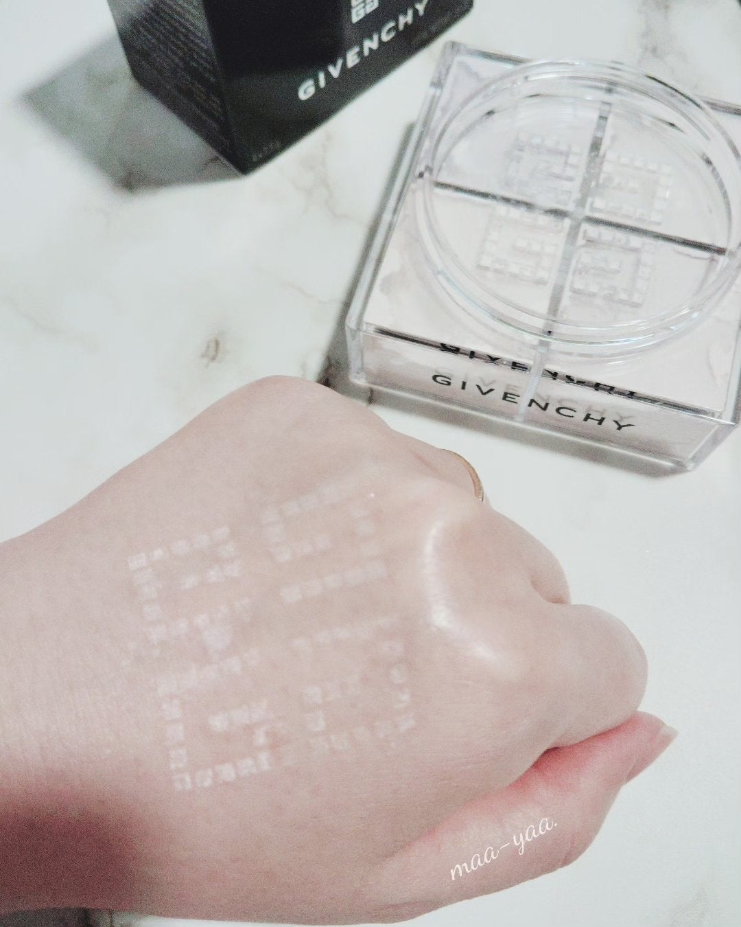 ããªãºã ã»ãªãŒãã«/GIVENCHY/ã«ãŒã¹ããŠããŒã䜿ã£ãã¯ãã³ãïŒ2æç®ïŒ