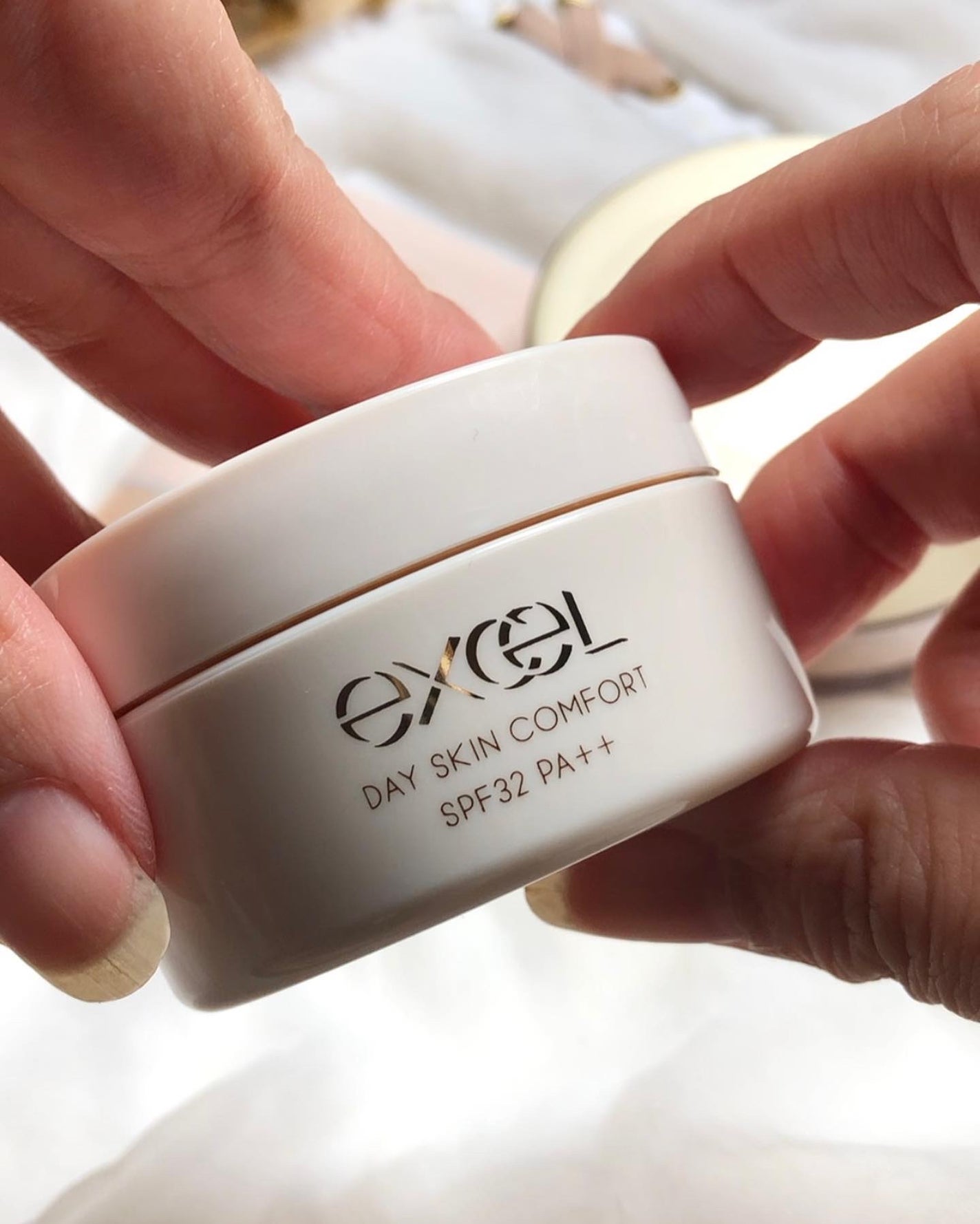 クリア ルーセントパウダー NB/excel/ルースパウダーを使ったクチコミ(2枚目)