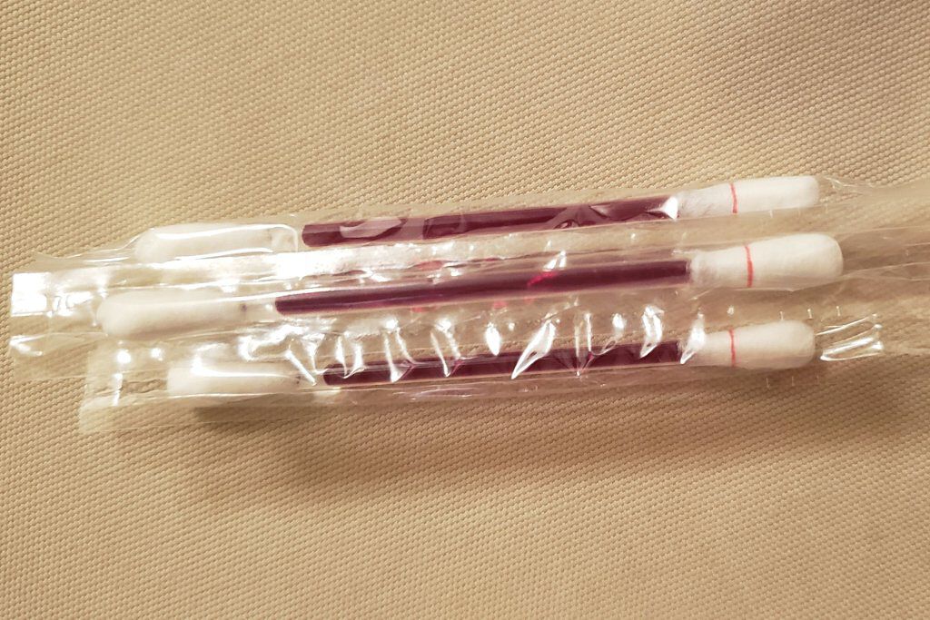 シガレット リキッドティント ianbusy/FOMOMY/リップティントを使ったクチコミ（3枚目）