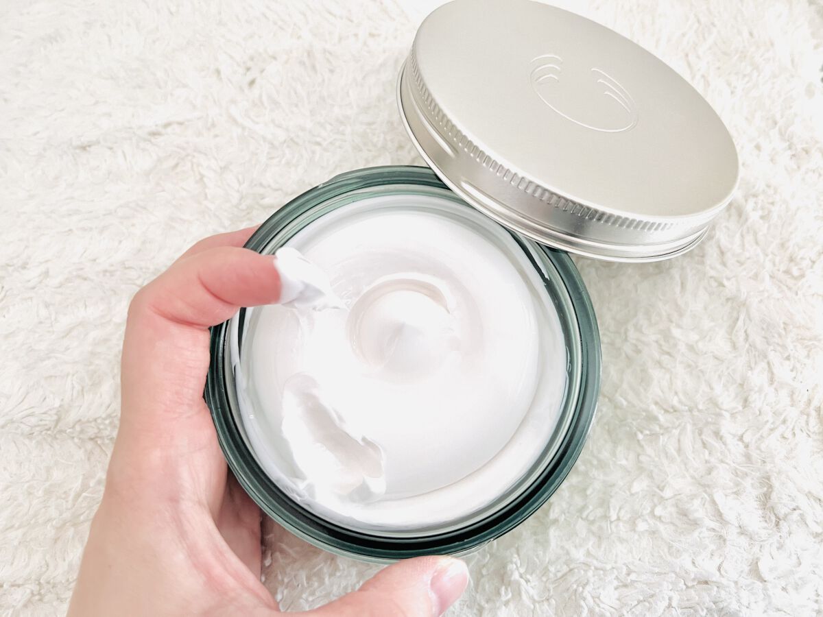 ウェルネス ボディジェルクリーム ユーカリ& ローズマリー/THE BODY SHOP/ボディクリームを使ったクチコミ（3枚目）