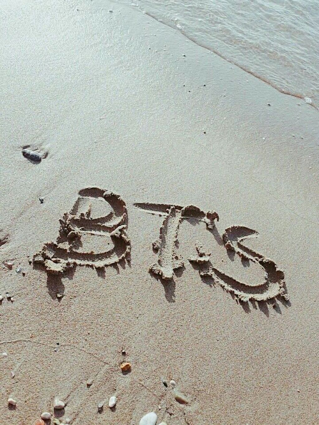 R on LIPS ãRã§ãð¯ã¿ããªãã£ãããðææ¥ã¯éææ¥ã§ããïŒé 匵ããŸãããð..ãïŒ10æç®ïŒ