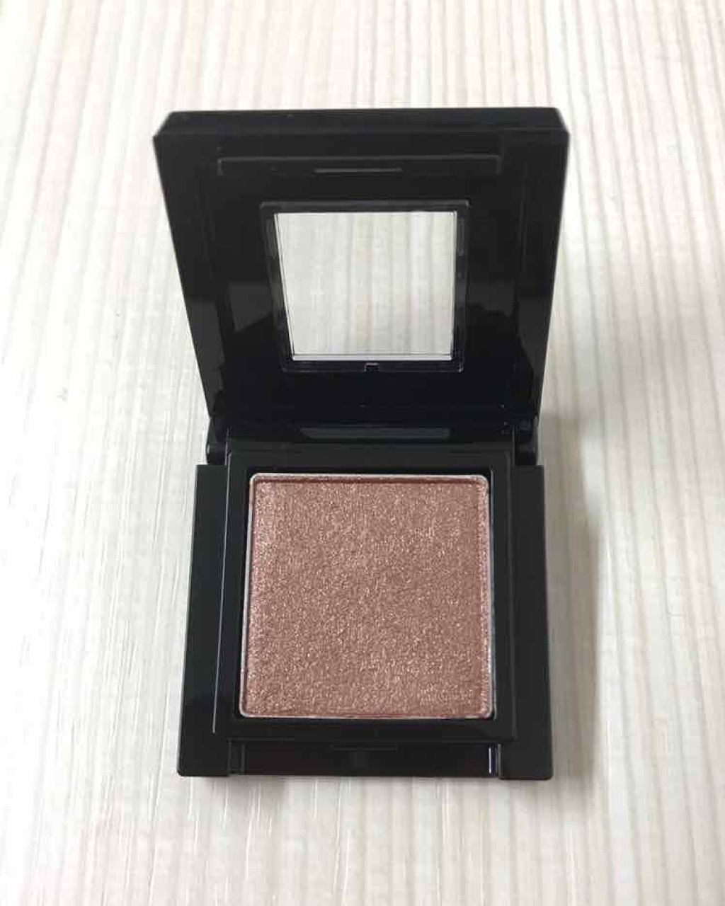 ヴィセ アヴァン シングルアイカラー/Visée/単色アイシャドウを使ったクチコミ(2枚目)