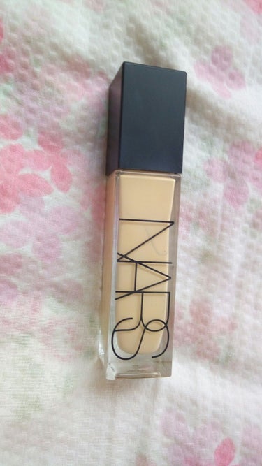 ナチュラルラディアント ロングウェアファンデーション/NARS/リキッドファンデーションを使ったクチコミ（1枚目）