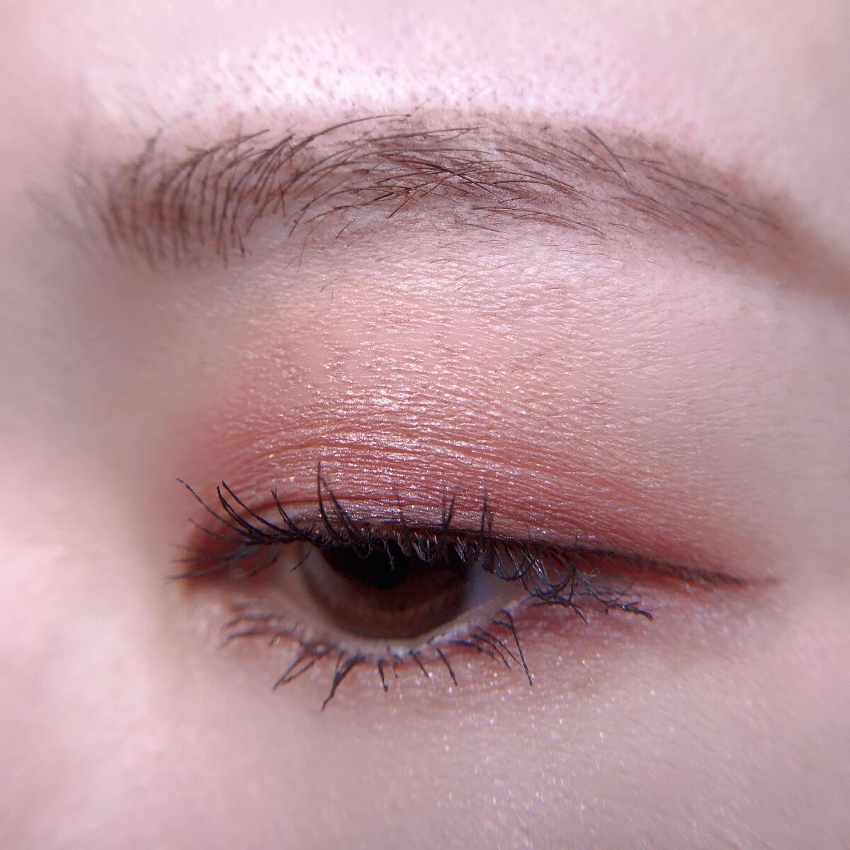 あゆみ on LIPS 「・\#todaysmake/・アイシャドウ☑#rmkラプソディ..」(4枚目)