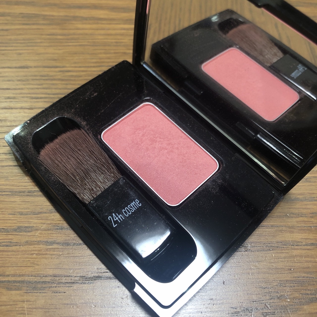 24  ミネラルパウダーチーク 02 ピュアピンク/24h cosme/パウダーチークを使ったクチコミ（1枚目）