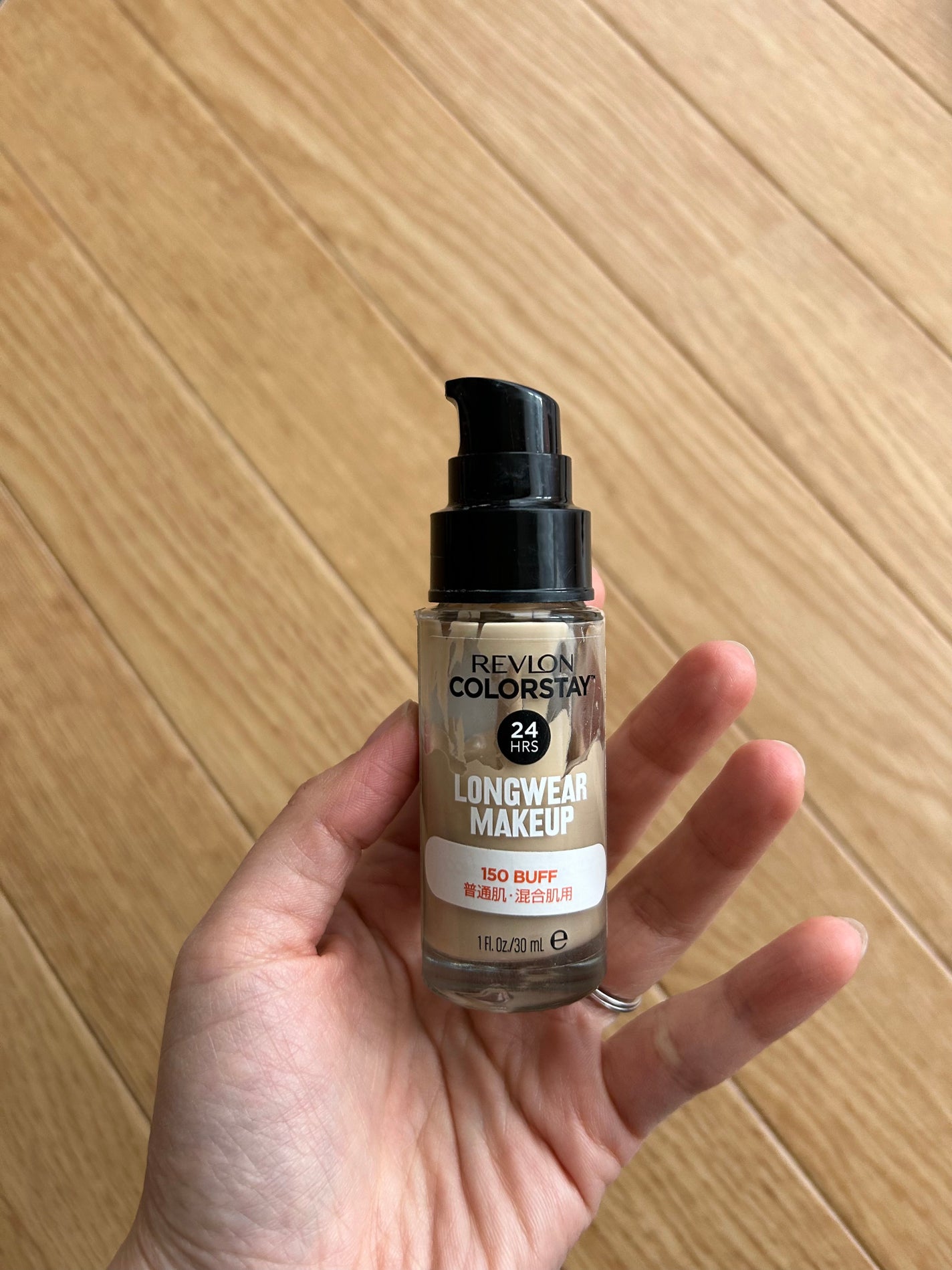 カラーステイ ロングウェア メイクアップ/REVLON/リキッドファンデーションを使ったクチコミ(1枚目)