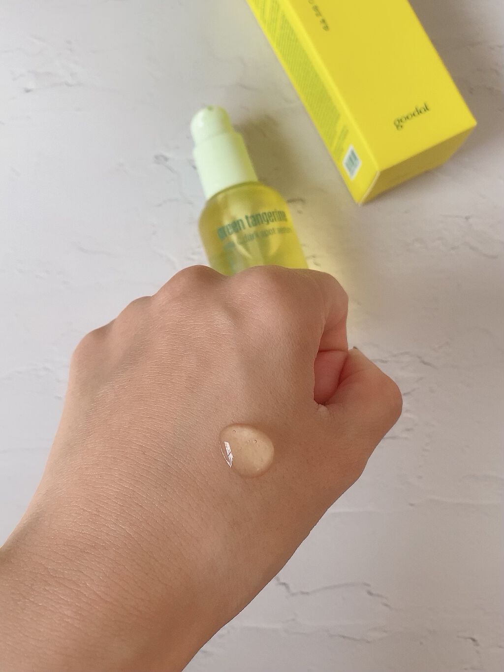 グリーンタンジェリン ビタC ダークスポットケアセラム/goodal/美容液を使ったクチコミ（2枚目）