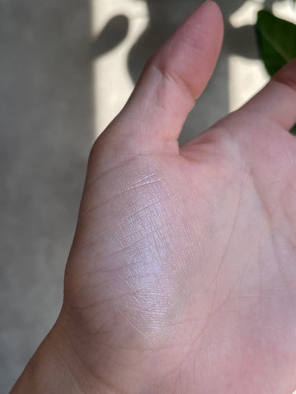 ル ブラン ロージー ドロップス/CHANEL/リキッドハイライトを使ったクチコミ(4枚目)