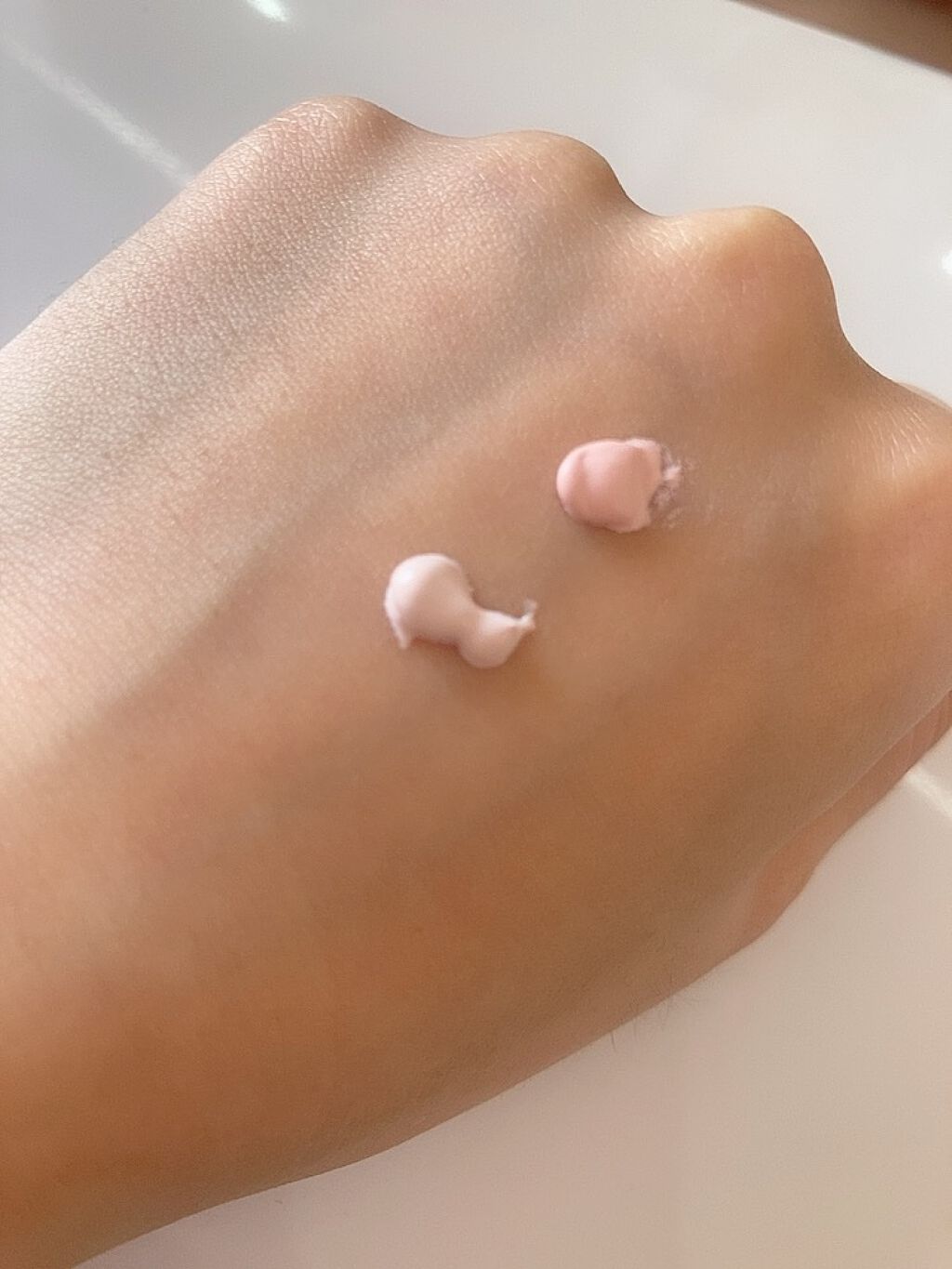 スキンカラーコントロールベース/KATE/化粧下地を使ったクチコミ（2枚目）