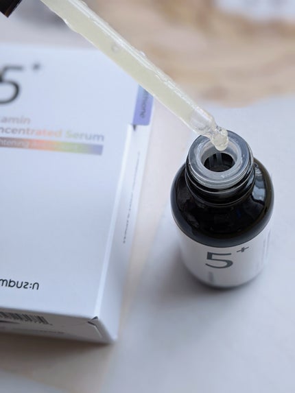 5番 白玉グルタチオンC美容液/numbuzin/美容液を使ったクチコミ(2枚目)