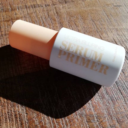 M on LIPS 「毛穴皮脂くずれに悩むまくるわたしの㊙コスメを紹介します…ありと..」(1枚目)